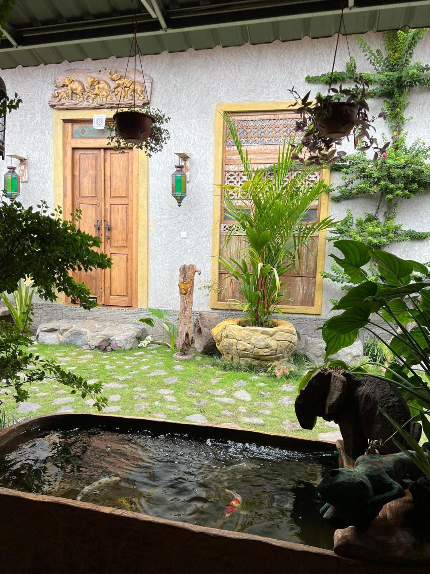 Hostel Vin Vin Ubud Exterior foto